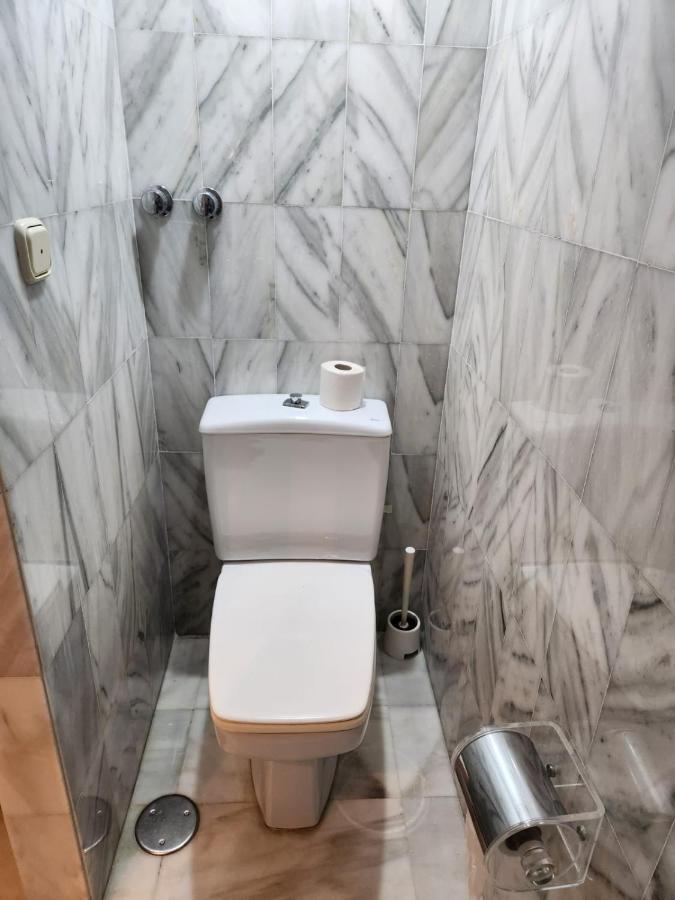 Apartamento En Primera Linea De Mar Almuñécar المظهر الخارجي الصورة